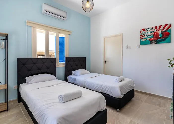 Mufasa Studio In Larnaca W/Terrace
